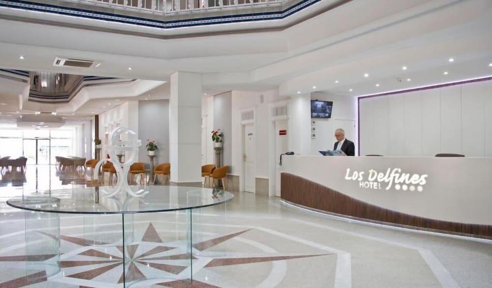 Hotel Los Delfines لا مانغا ذيل مار مينور المظهر الخارجي الصورة