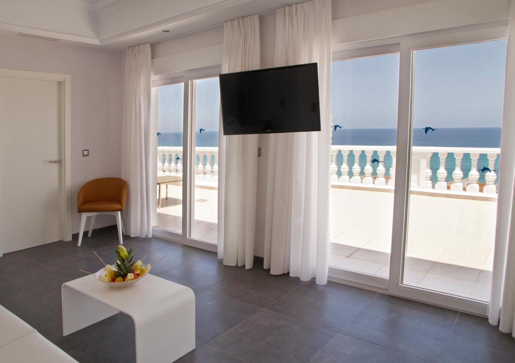 Hotel Los Delfines لا مانغا ذيل مار مينور المظهر الخارجي الصورة